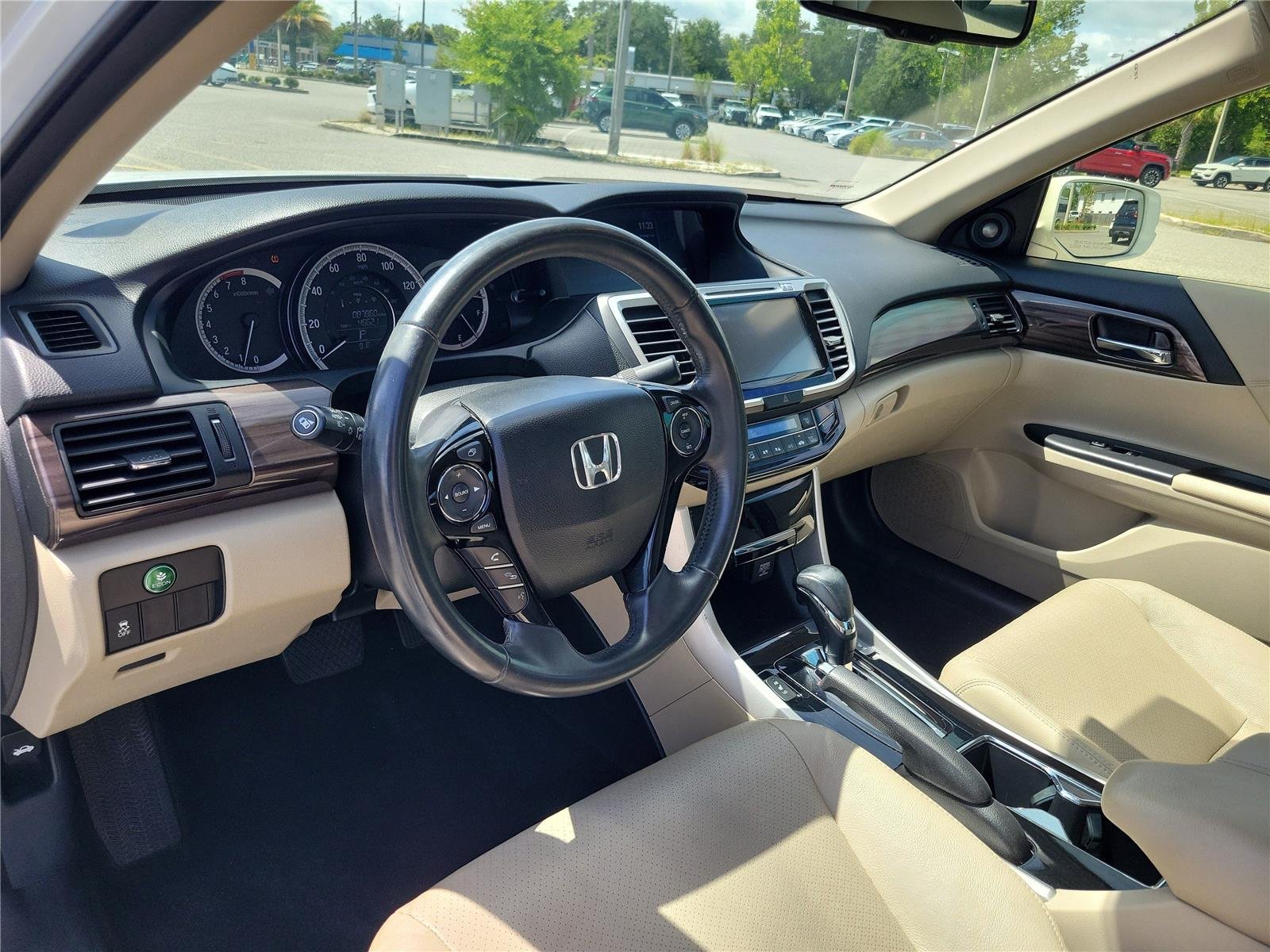 Used 2017 White Orchid Pearl Honda EX-L image 16