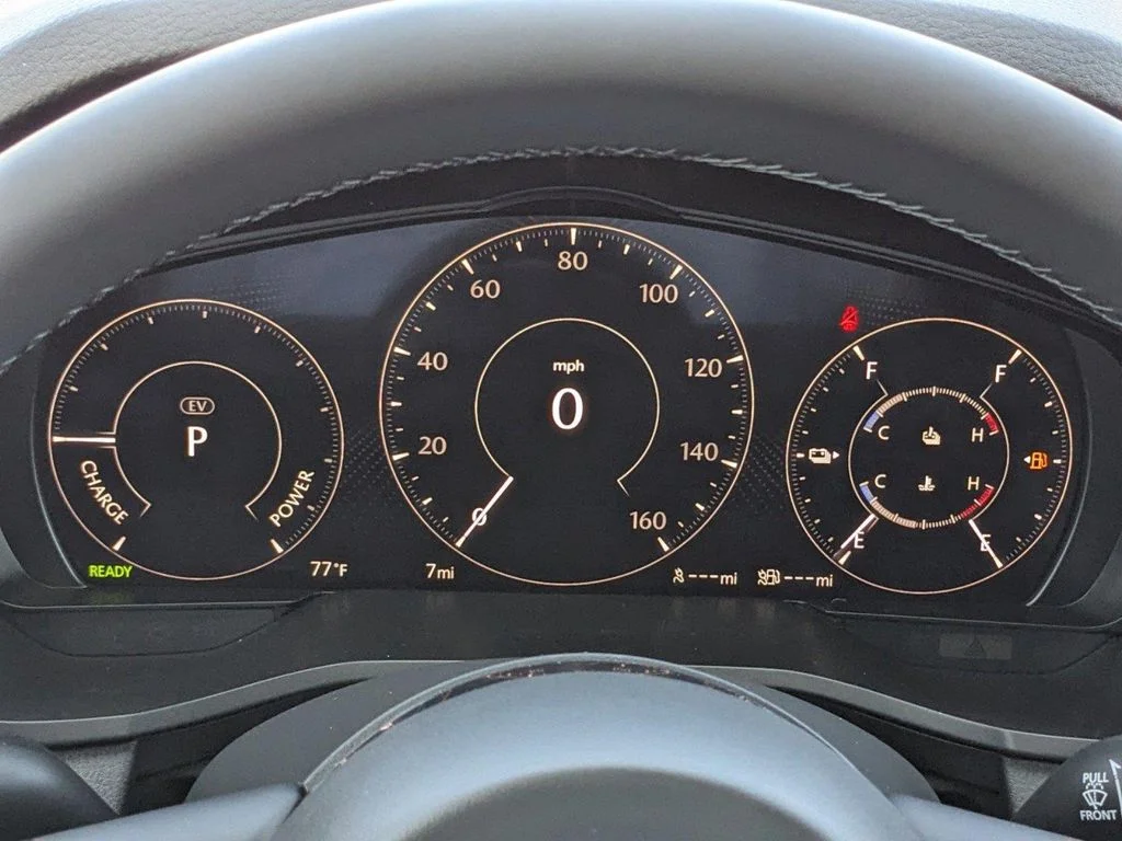 Used 2024 Gray Mazda Preferred image 30