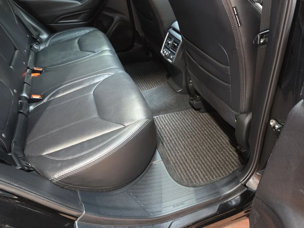 Used 2021 Crystal Black Silica Subaru Touring image 11