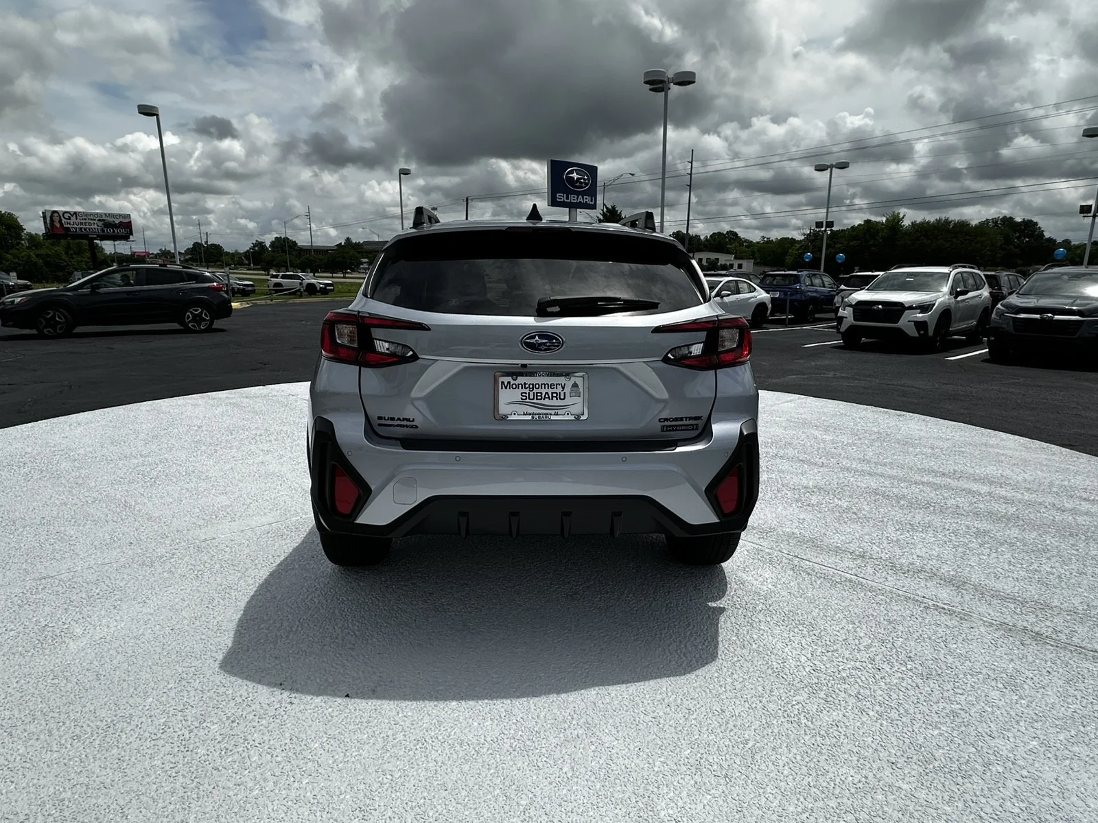 New 2026 ICE SILVER METALLIC Subaru Limited Hybrid image 6