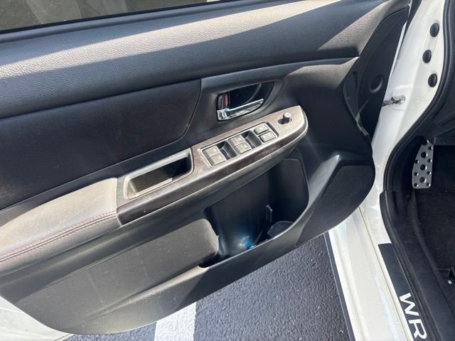 Used 2017 White Subaru Premium image 9
