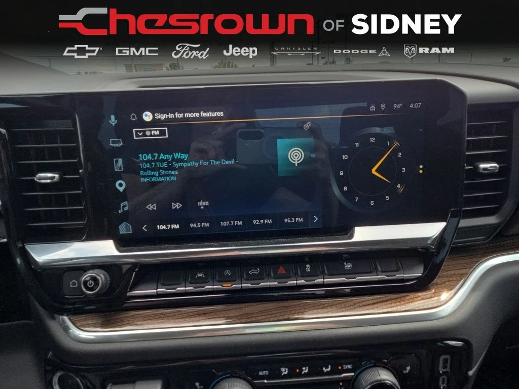 Used 2025 Blue Chevrolet LT image 32
