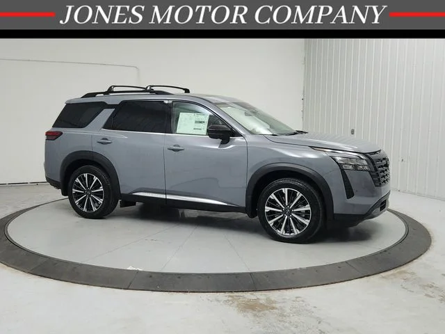 New 2026 Nissan Pathfinder Platinum