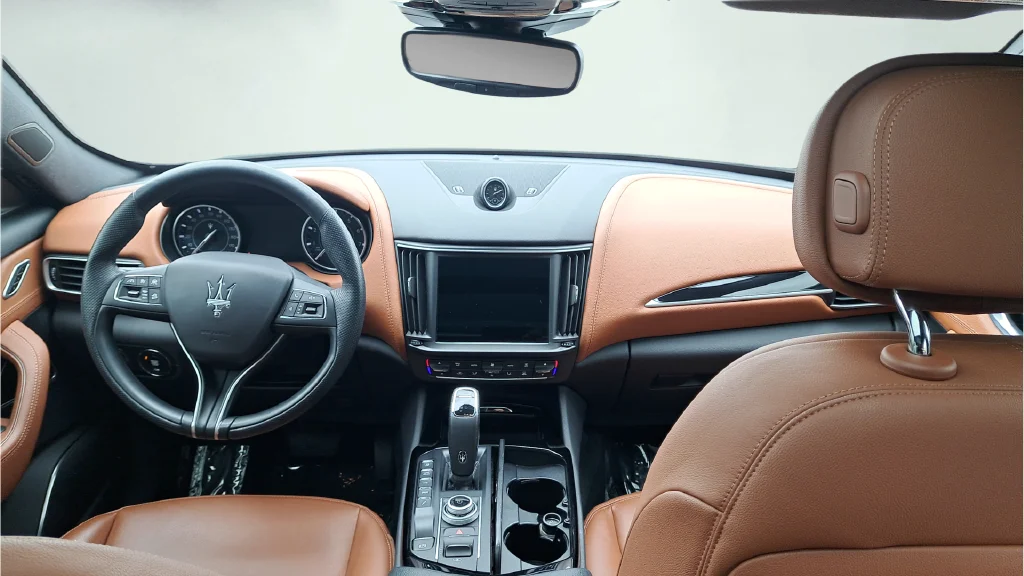 Used 2022  Maserati GT image 17
