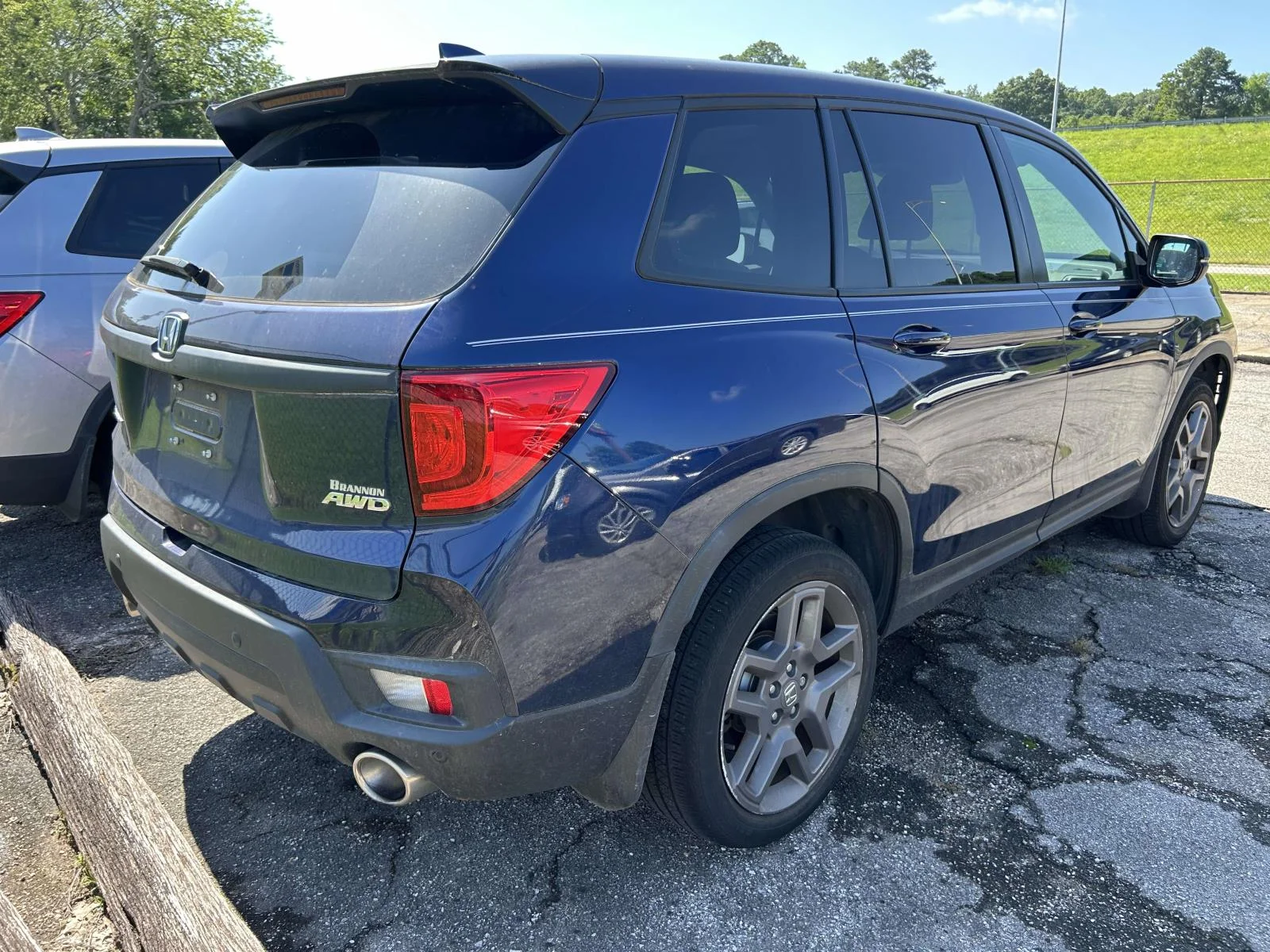 Certified Used 2022 Obsidian Blue Pearl Honda AWD EX-L image 2