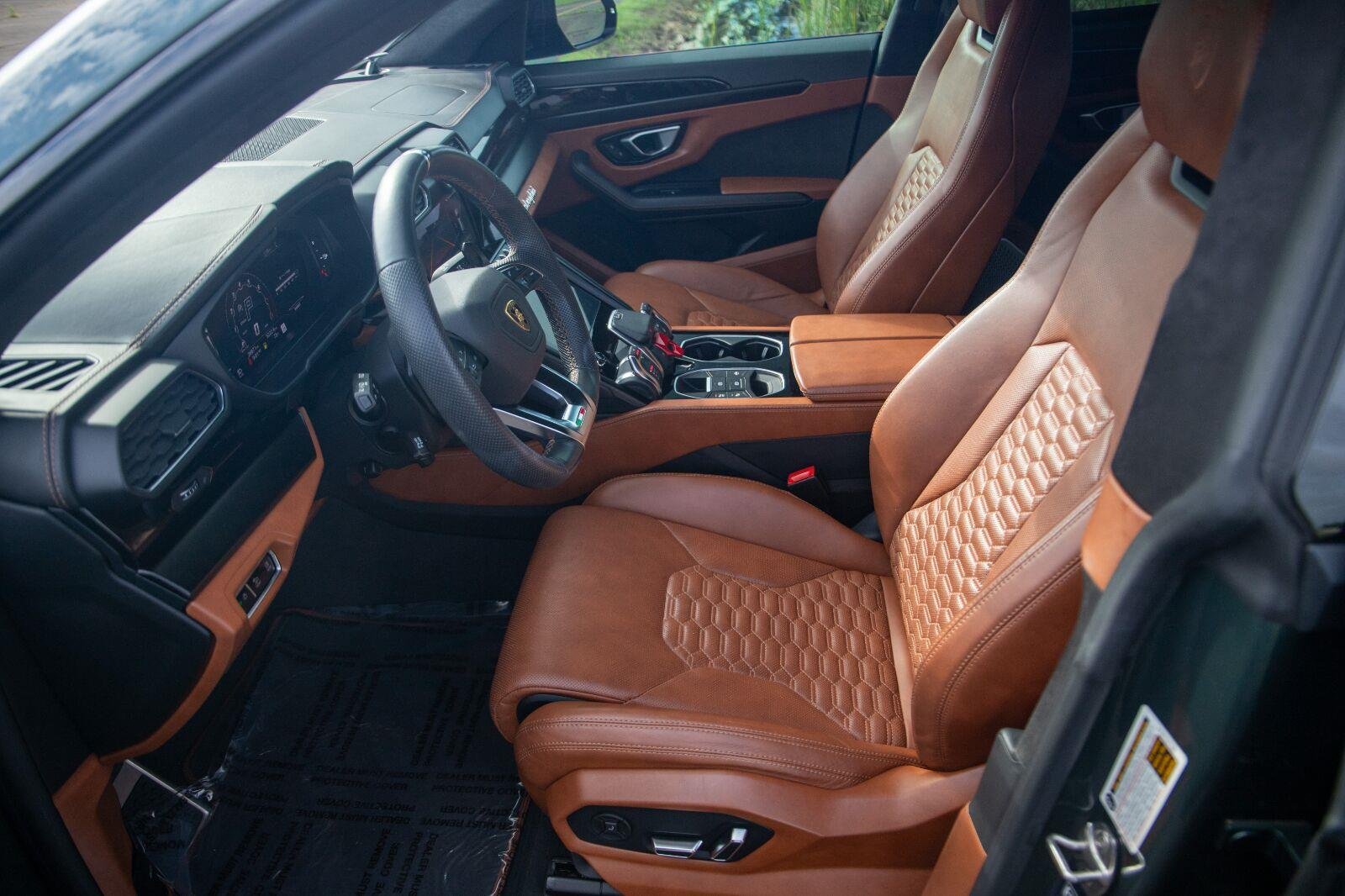 Used 2022 Verde Mantis Pearl Lamborghini Graphite Capsule image 6