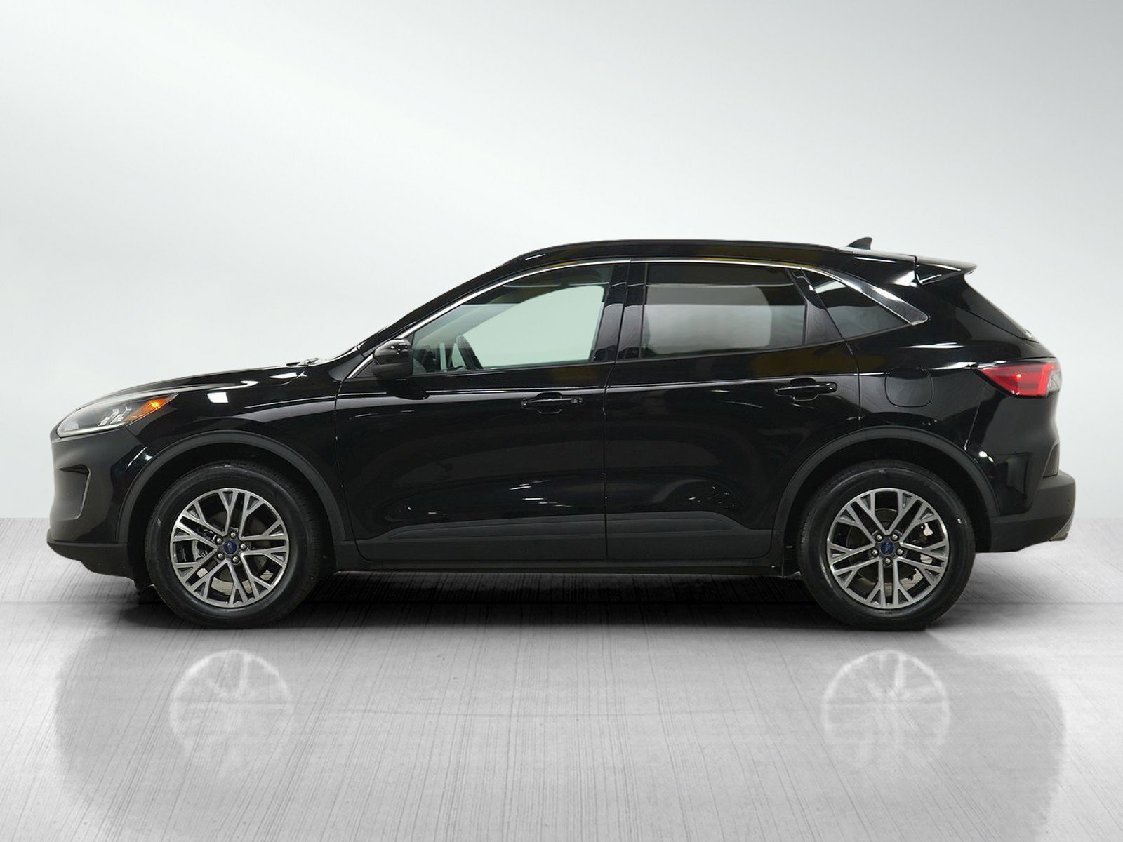 Used 2020 Ford Escape SEL with VIN 1FMCU9H61LUB68849 for sale in Burnsville, Minnesota
