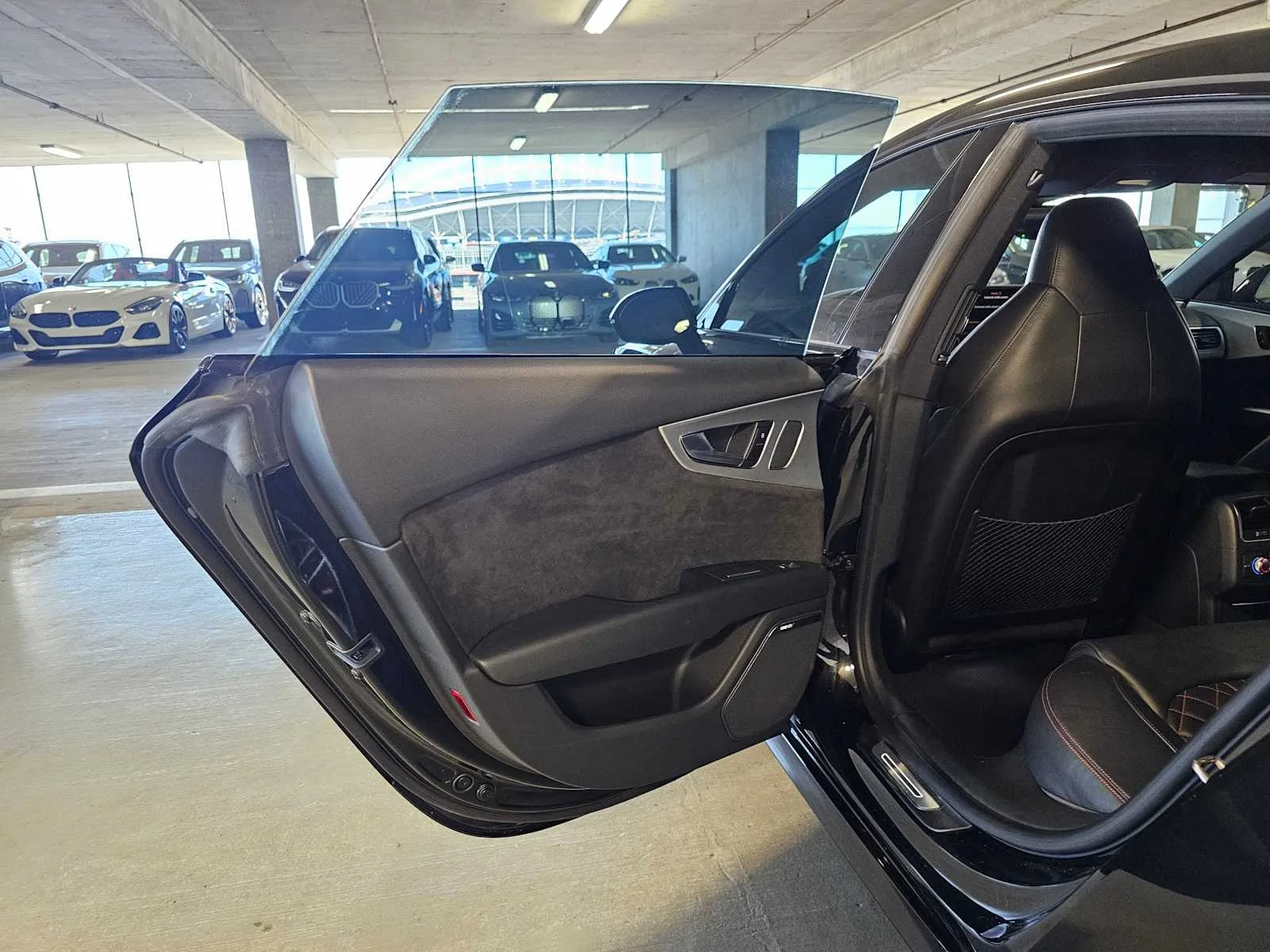 Used 2018 Brilliant Black Audi Premium Plus image 26