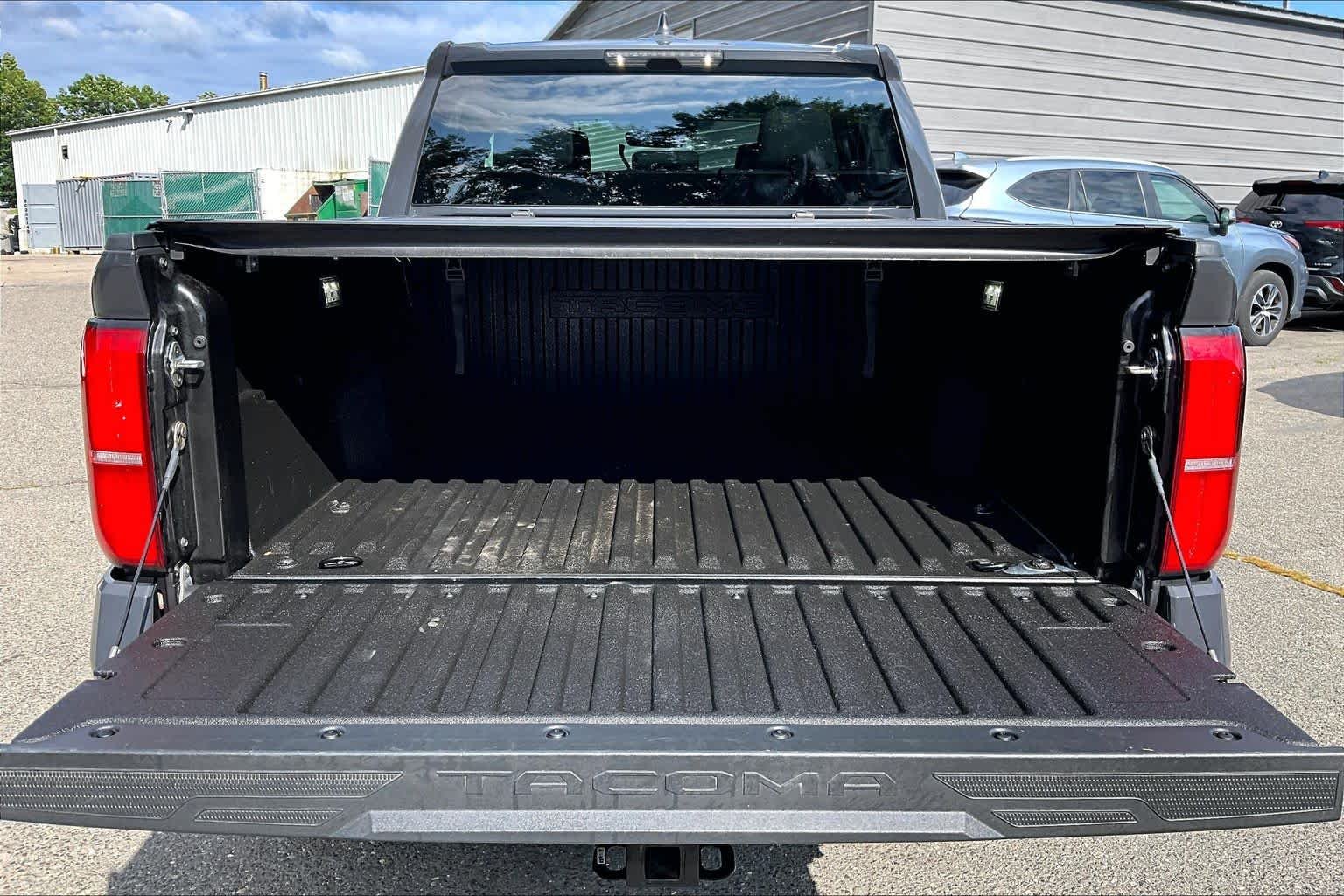 2025 Toyota Tacoma TRD Off Road - Photo 30
