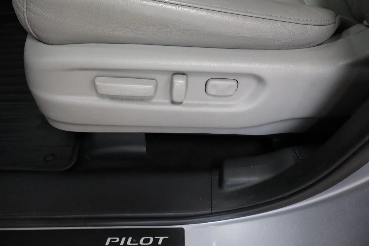 2022 Honda Pilot SE - Photo 11