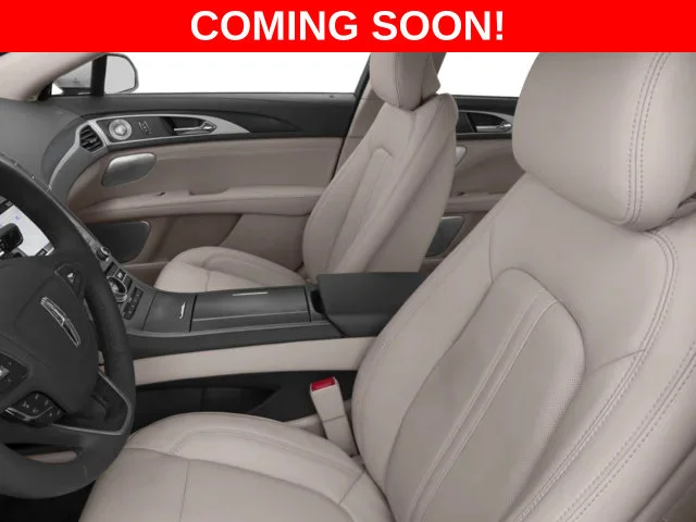 Used 2017 White Lincoln Reserve image 6