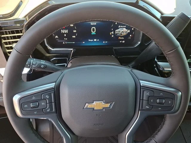 New 2026 White Chevrolet LT image 17
