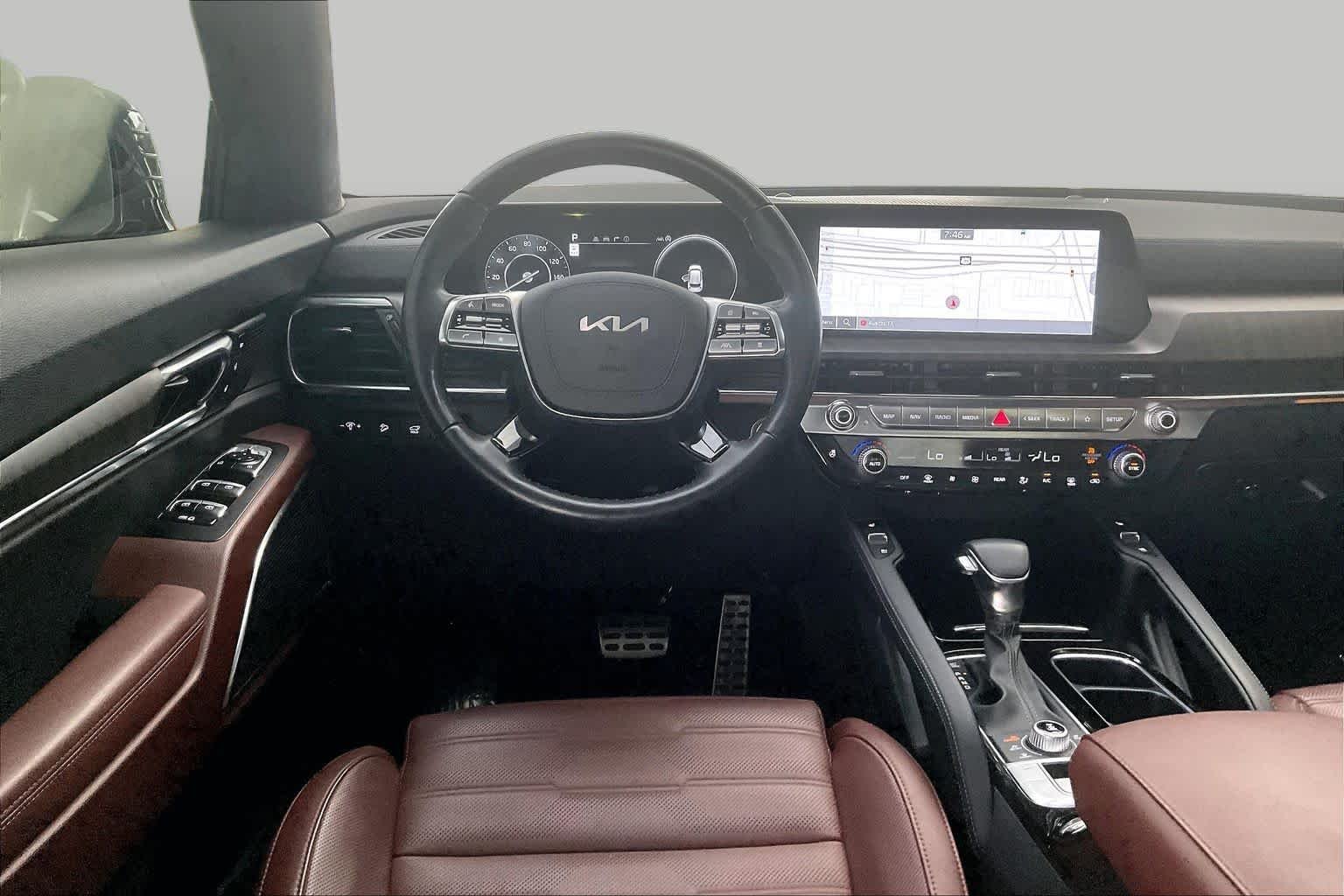 Used 2024 Ebony Black Kia SX Prestige image 6