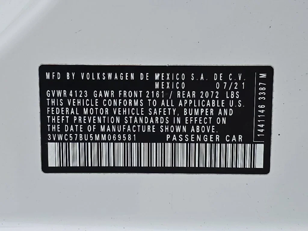 2021 Volkswagen Jetta SE - Photo 35