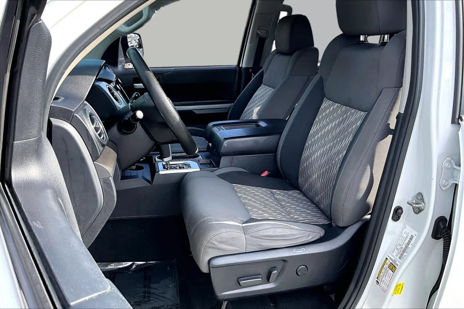 Used 2020 Super White Toyota SR5 image 8