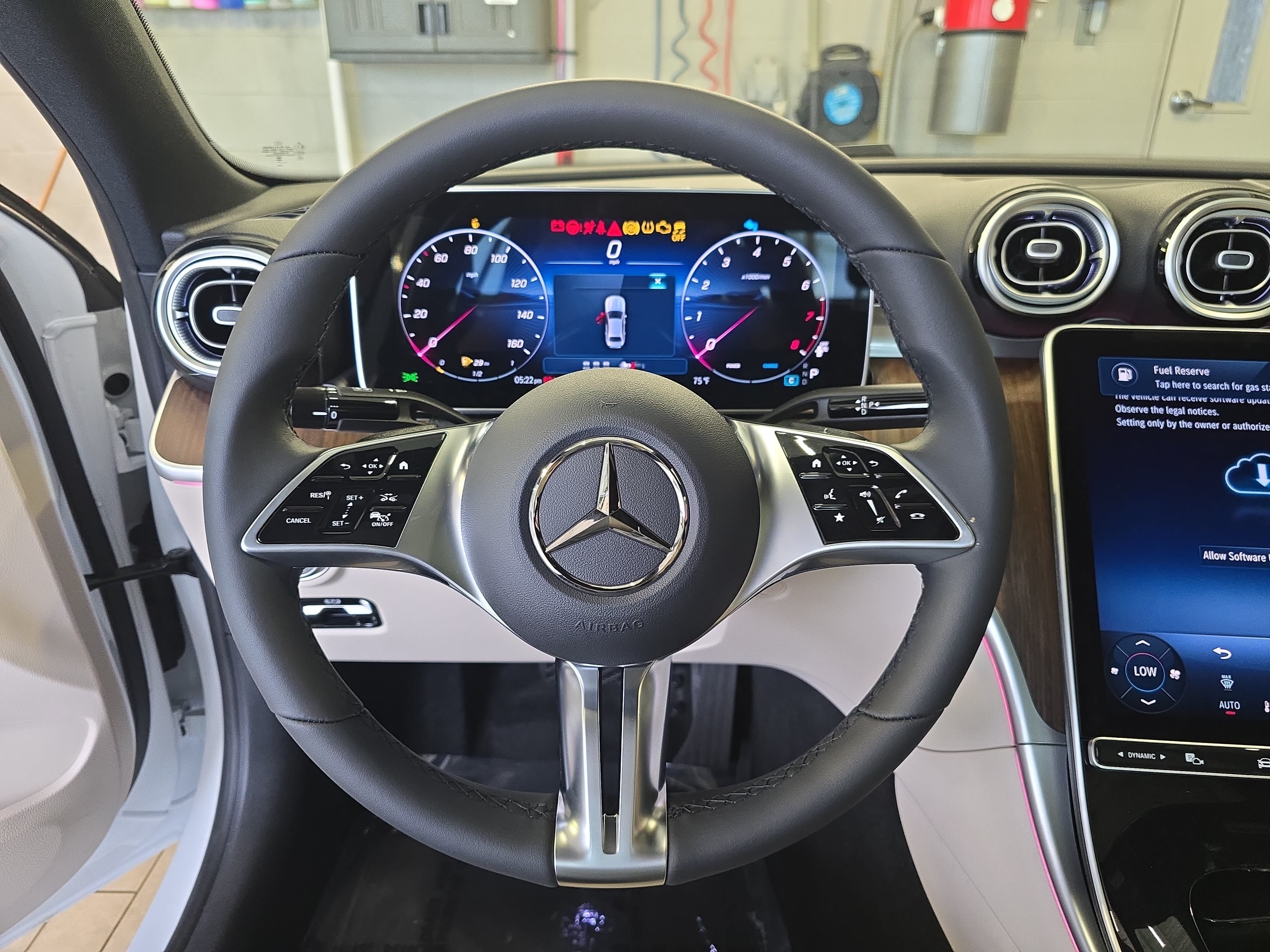New 2026 MANUFAKTUR Moonlight White Metallic Mercedes-Benz C300 image 19