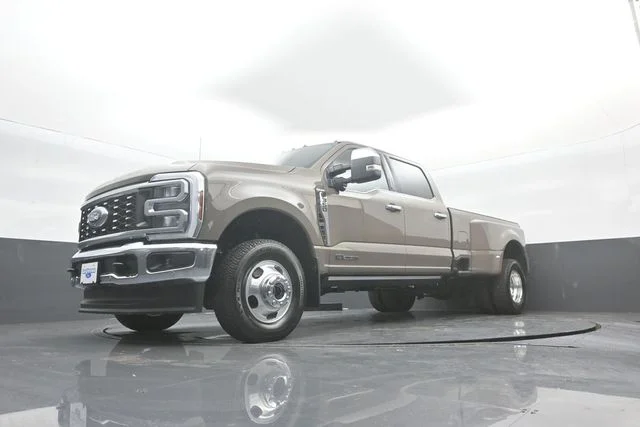 New 2026 Marsh Gray Ford F-350® King Ranch® image 36