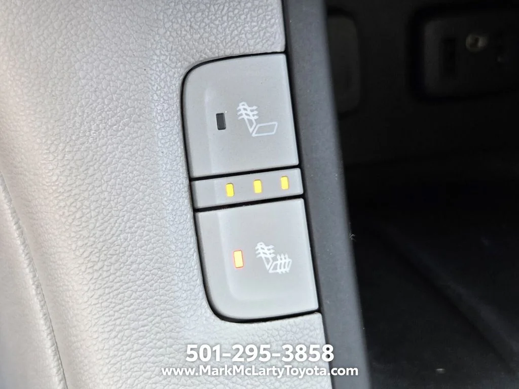 Used 2019 Red GMC SLT-1 image 19