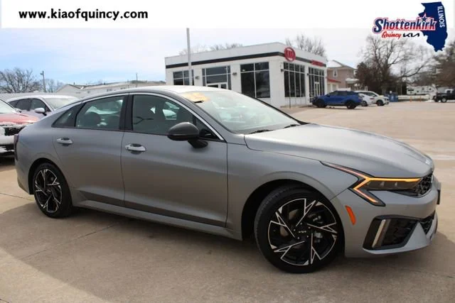 2025 Kia Optima GT-Line AWD's photo