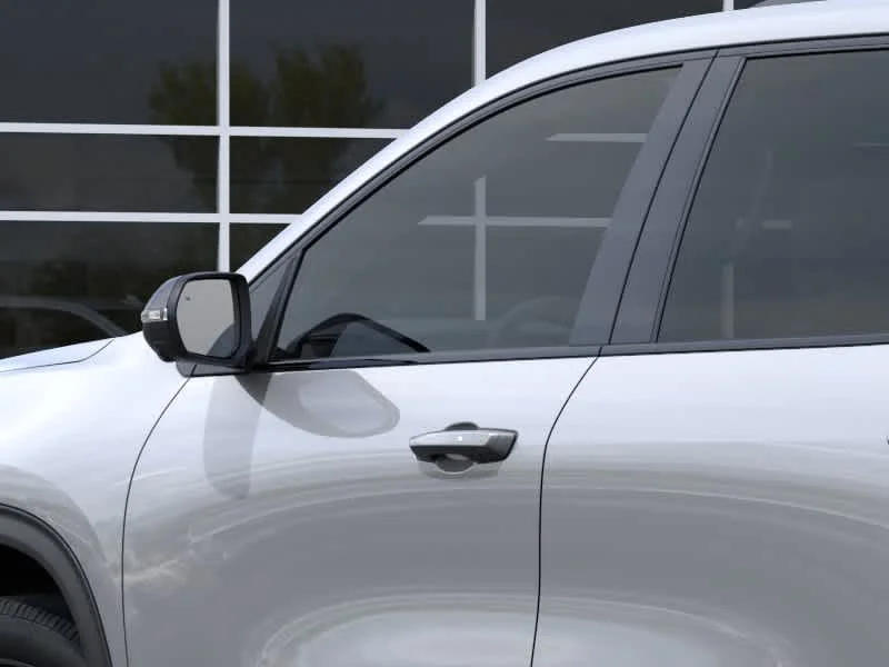 New 2026 Sterling Metallic GMC Elevation image 12