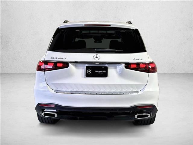 New 2026 MANUFAKTUR Moonlight White Metallic Mercedes-Benz GLS 450 image 36