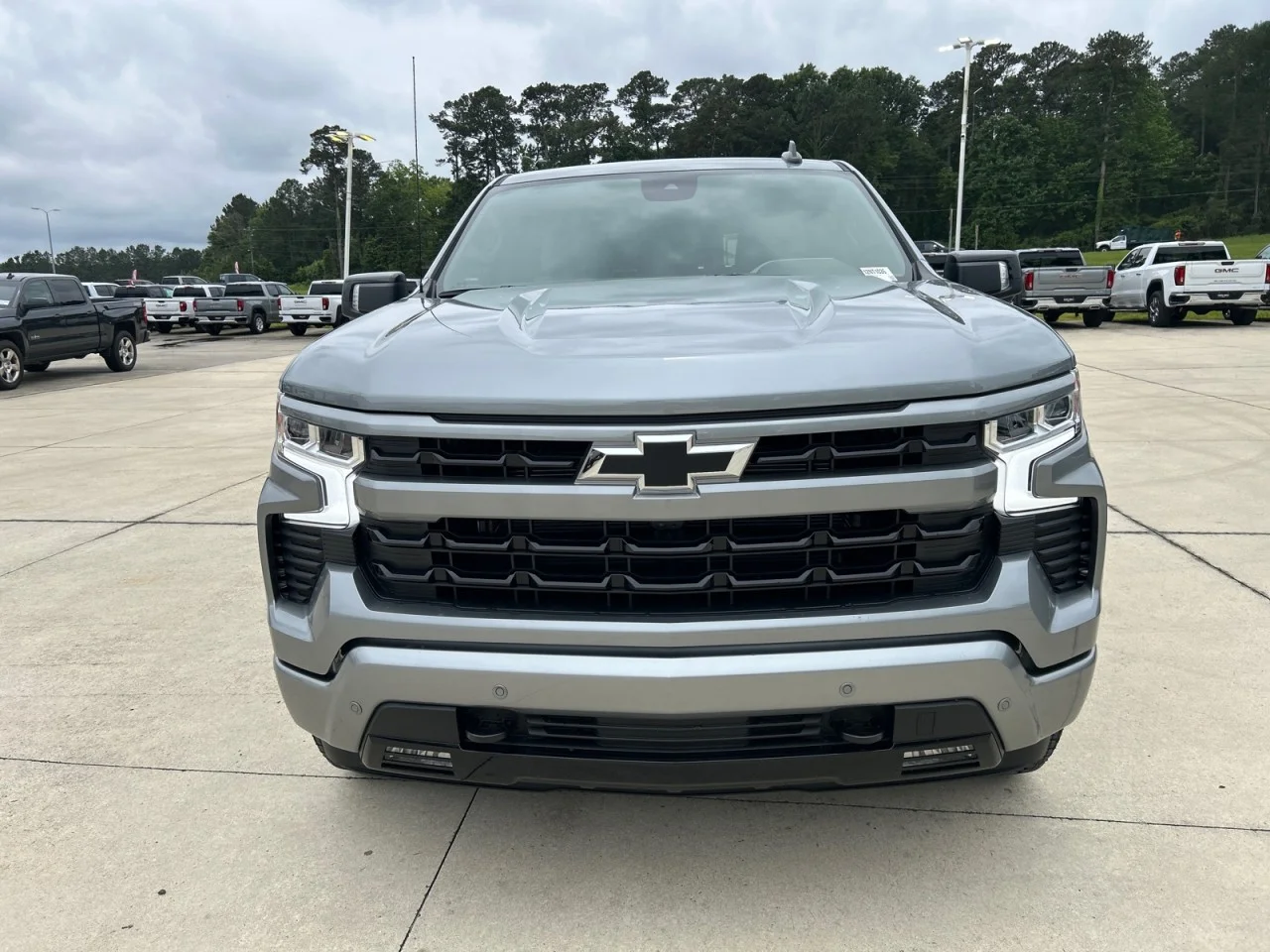New 2026 Sterling Gray Metallic Chevrolet RST image 5