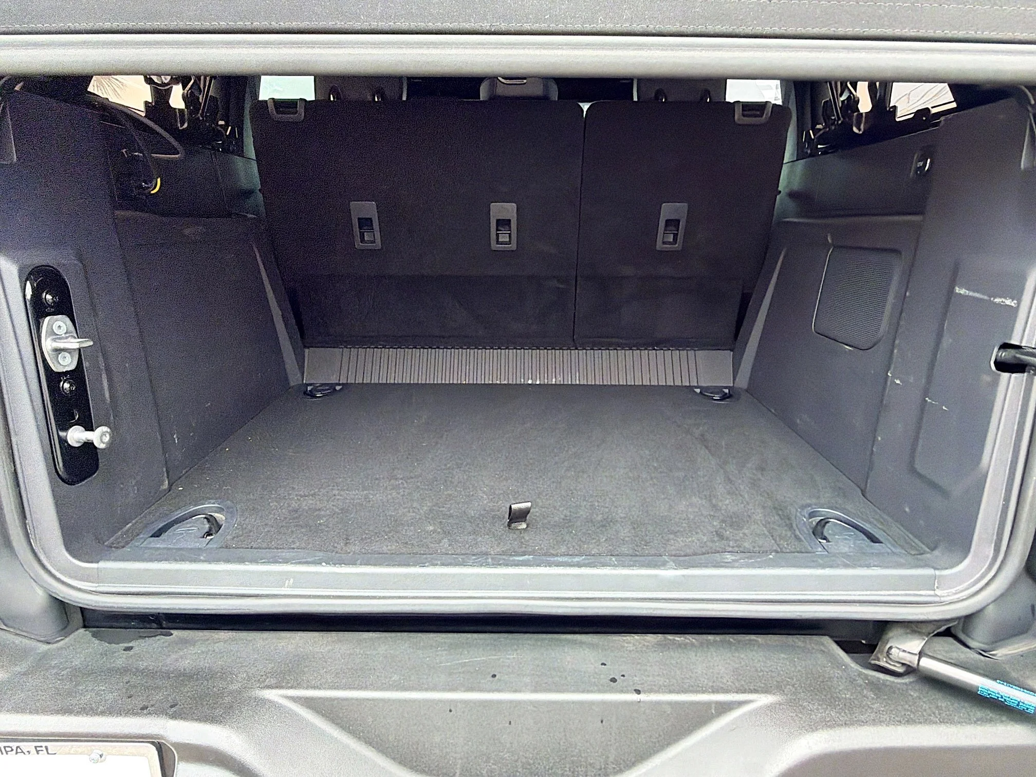 Used 2022 Shadow Black Ford Wildtrak image 11