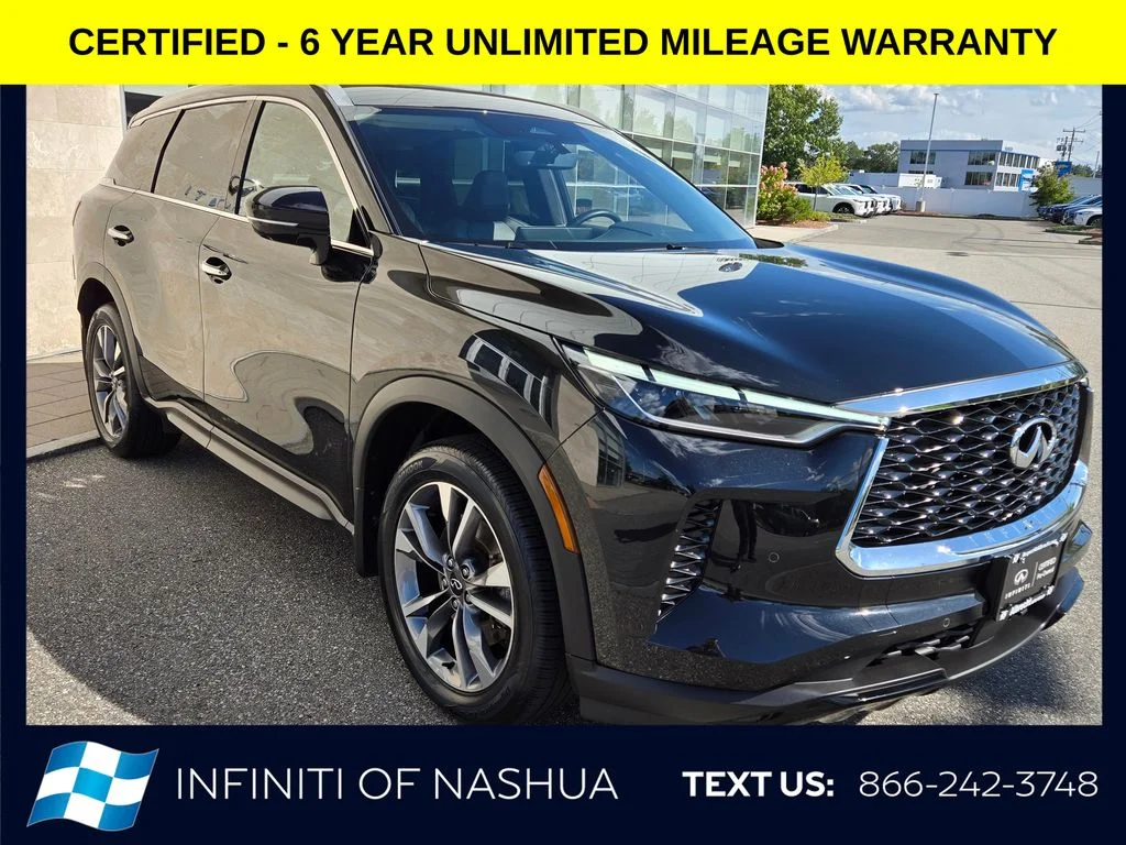 Certified Used 2024 Black INFINITI LUXE image 17