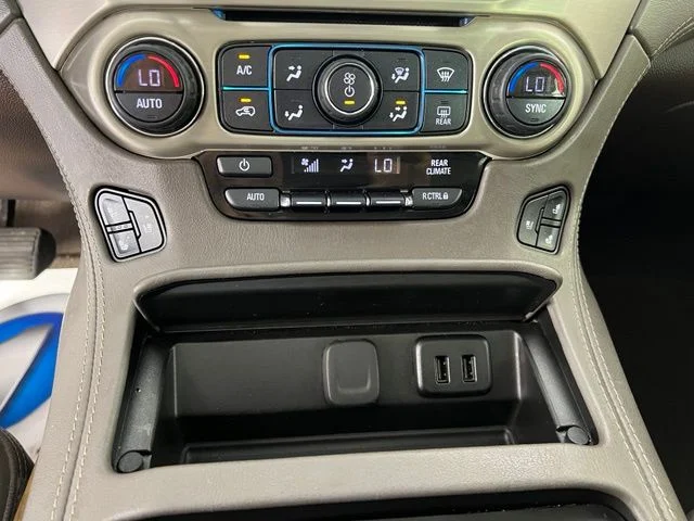 Used 2020 Gray GMC Denali image 32