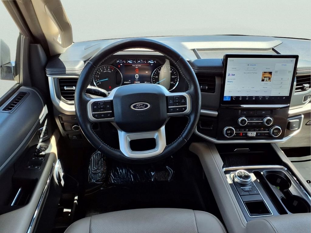 Used 2024 Silver Ford XLT image 10