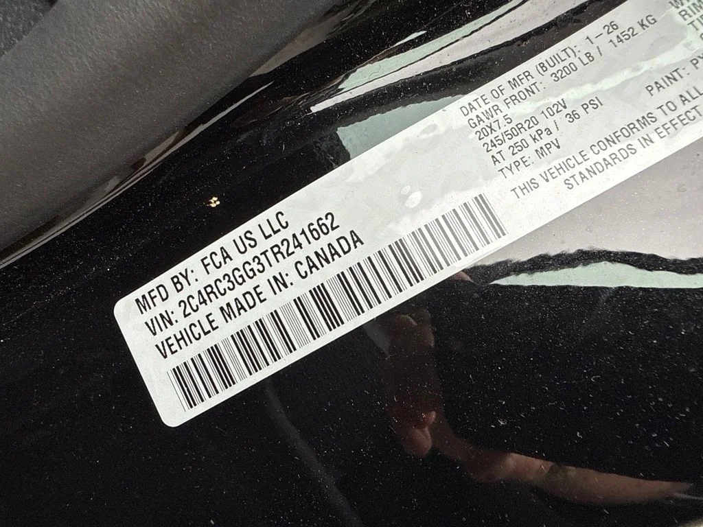 2026 Chrysler Pacifica Limited - Photo 10
