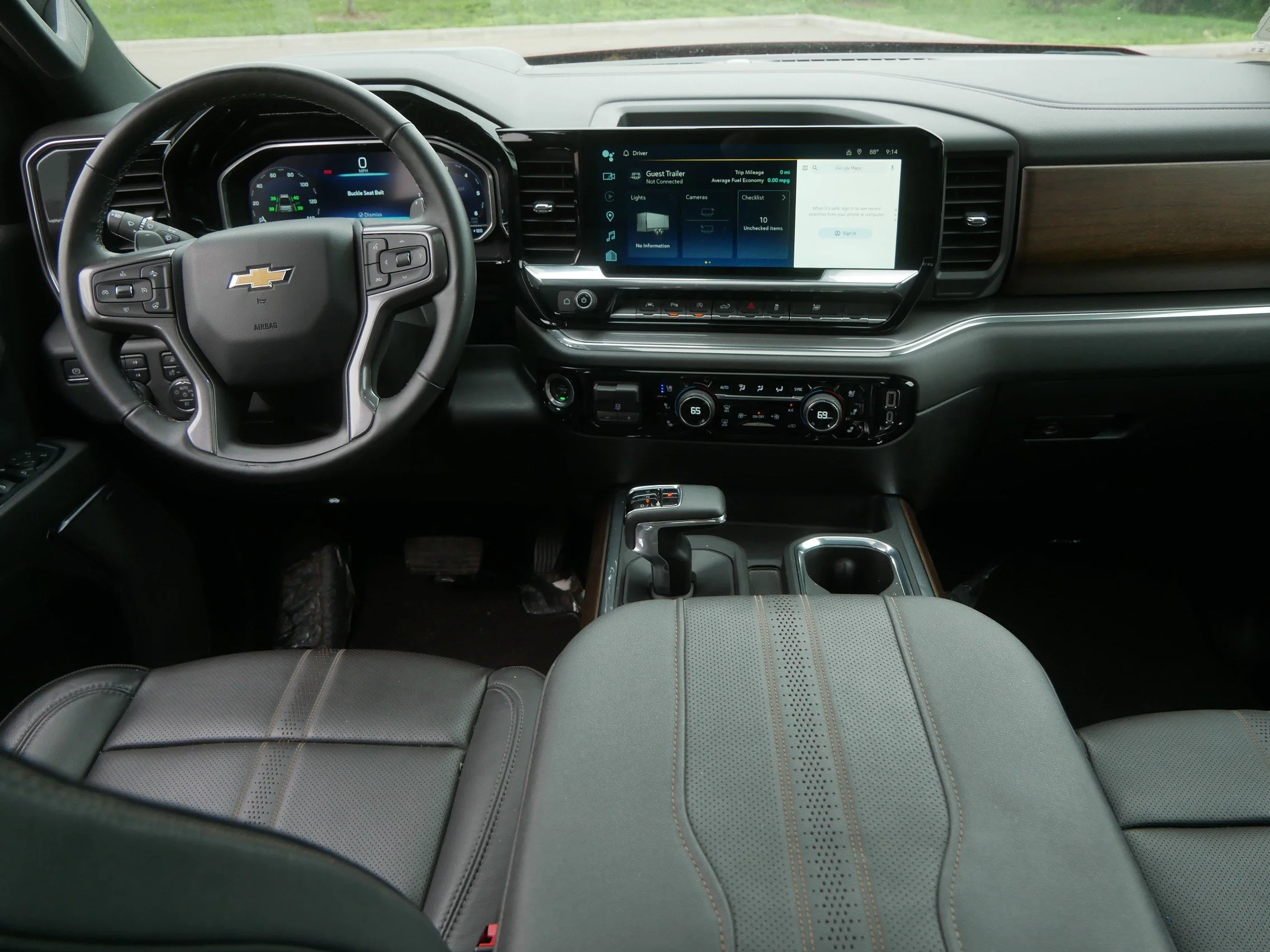 Used 2024 Red Chevrolet High Country image 10