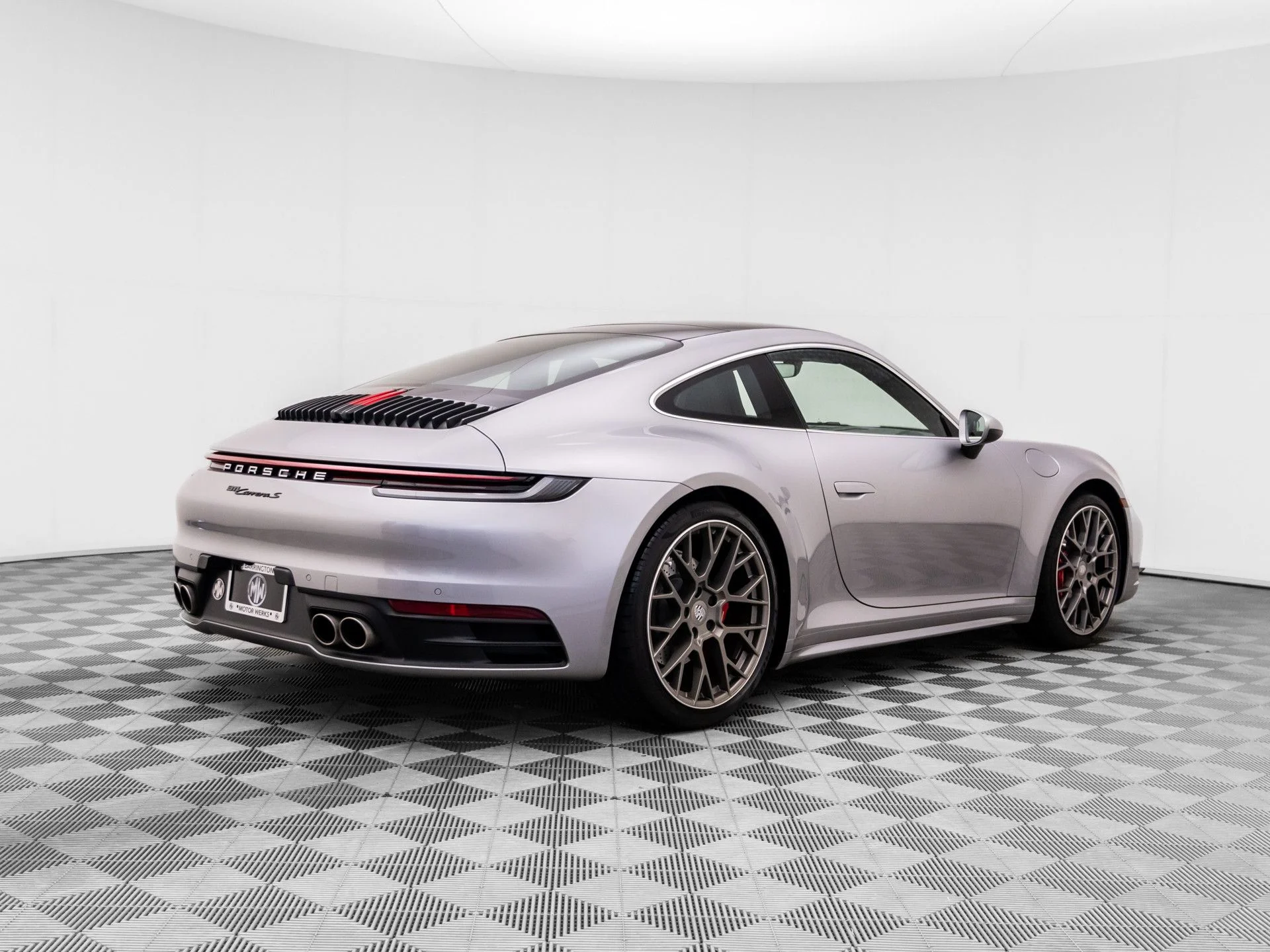 Used 2020 Silver Porsche Carrera S image 8