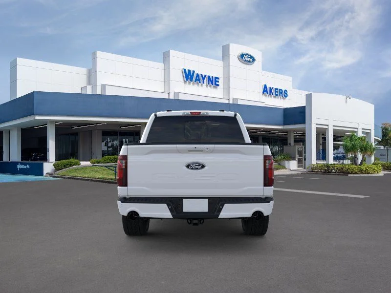 New 2026 Oxford White Ford XLT image 5