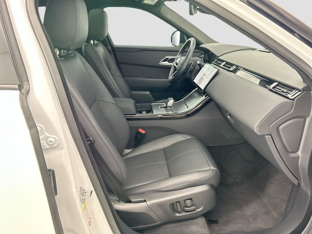 Certified Used 2026 Fuji White Land Rover S image 19