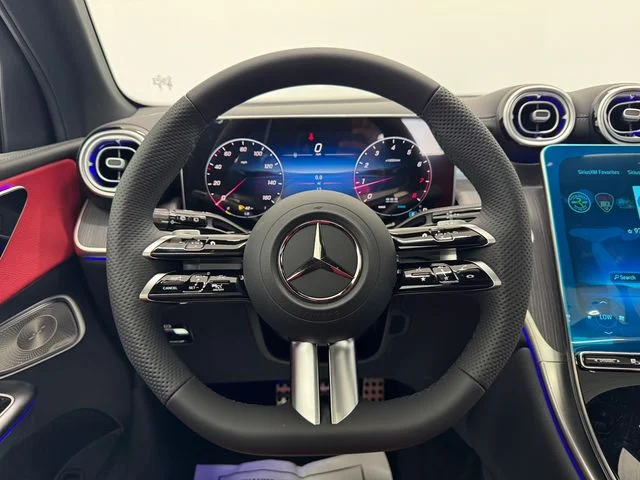 New 2027 White Mercedes-Benz GLC 300 image 26