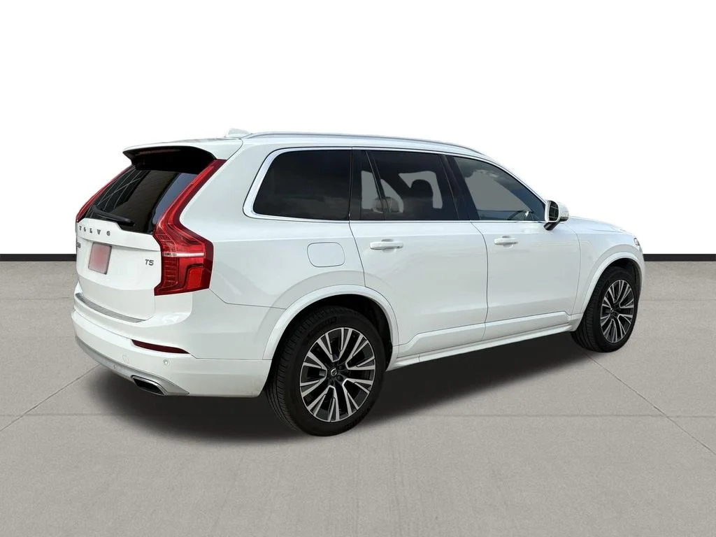 Used 2020 Crystal White Volvo T5 Momentum image 5