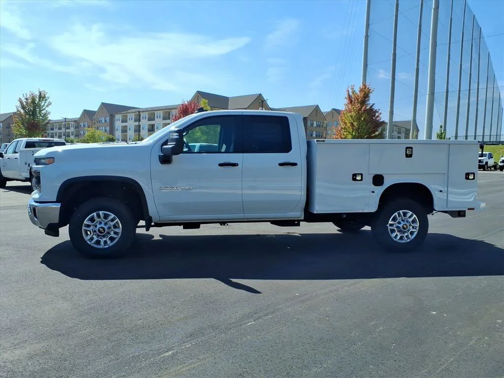 2025 Chevrolet Silverado 2500 HD Work Truck - Photo 4