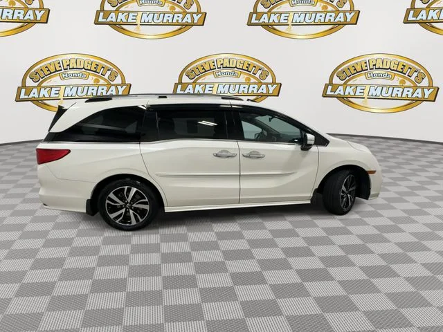 Certified Used 2019 White Diamond Pearl Honda Elite image 3