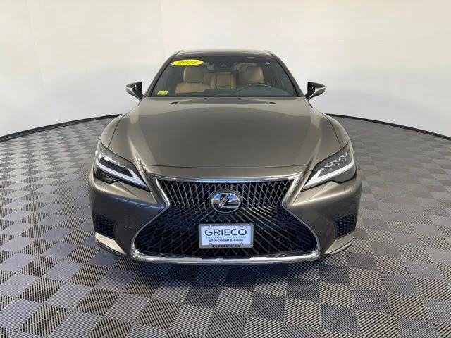 Used 2022 Silver Lexus 500 Base image 2