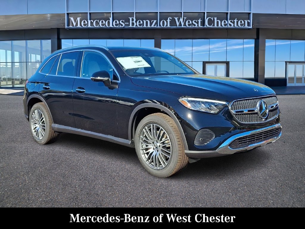 2027 Mercedes-Benz GLC 300 AWD 4MATIC® photo 1