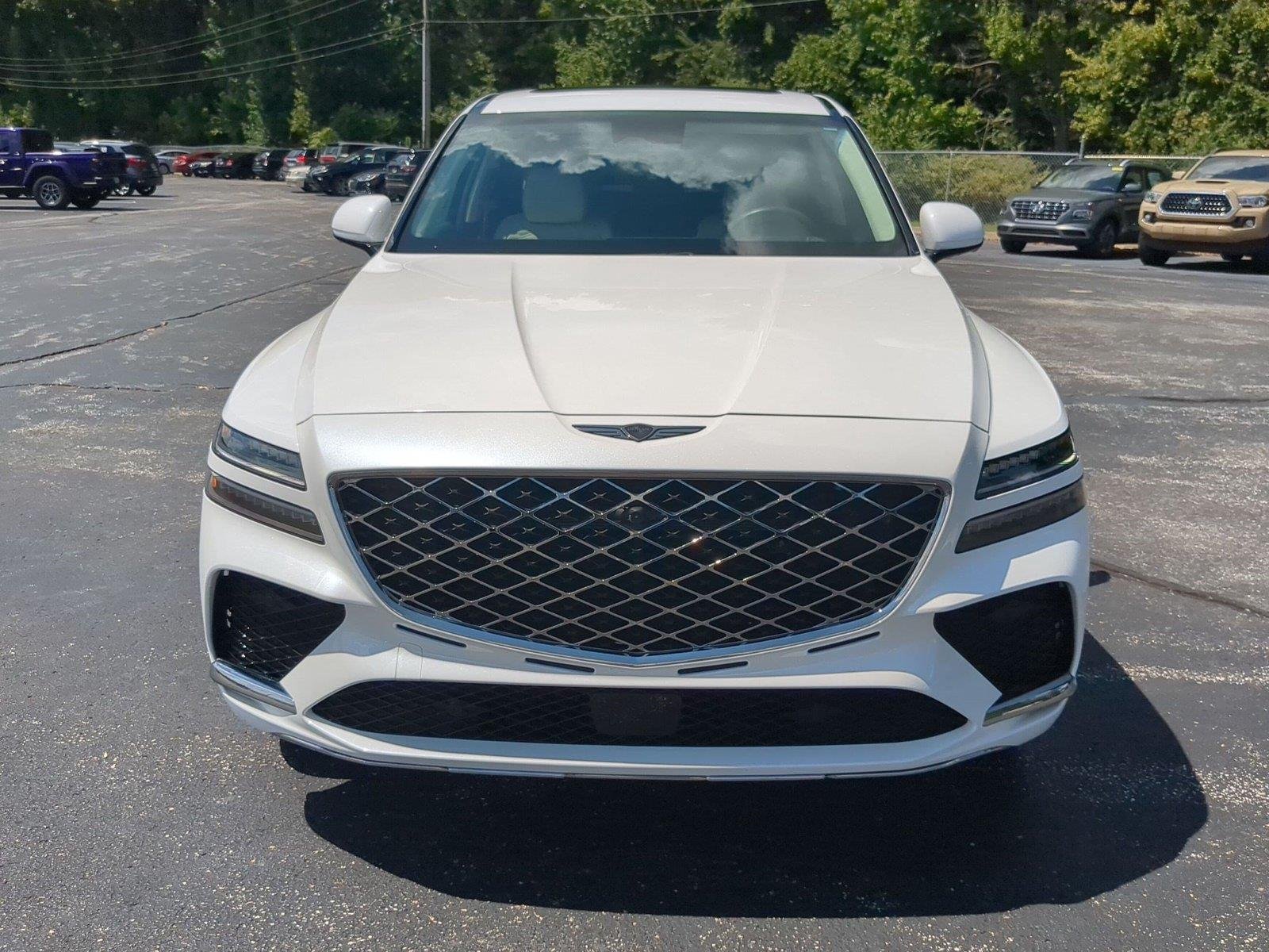 Used 2025 Uyuni White Genesis 3.5T image 3
