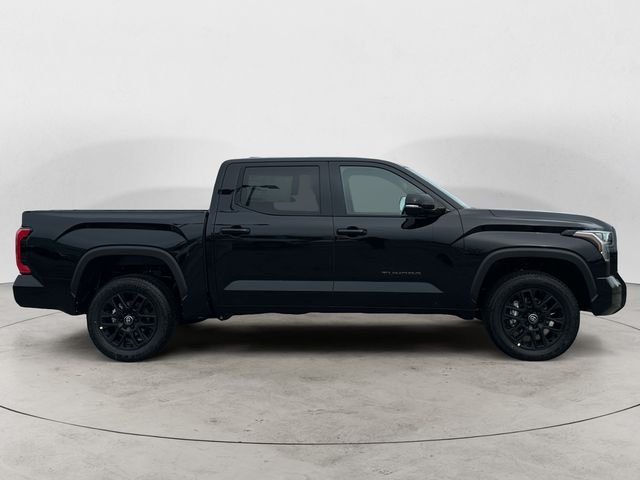 2026 Toyota Tundra Limited - Photo 6