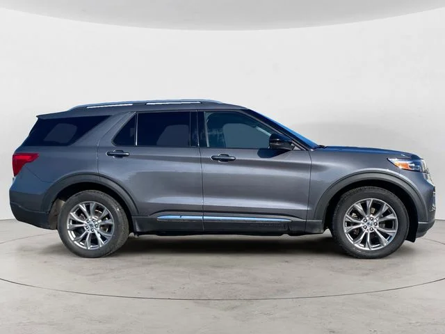 Used 2021 Gray Ford Limited image 6