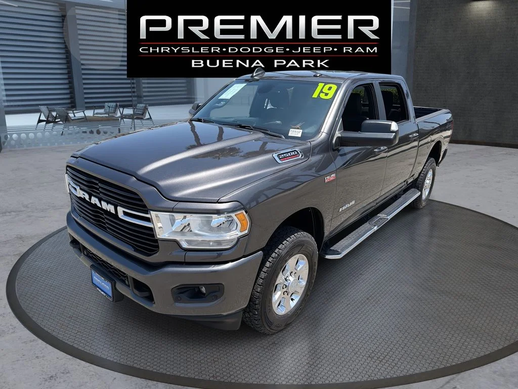 2019 RAM 2500 Big Horn 4X4 Crew Cab SWB's photo