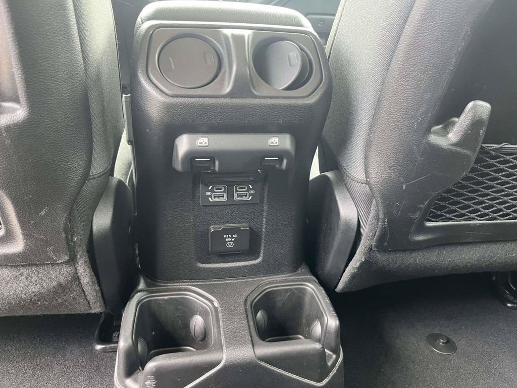 Used 2025 White Jeep Rubicon image 13