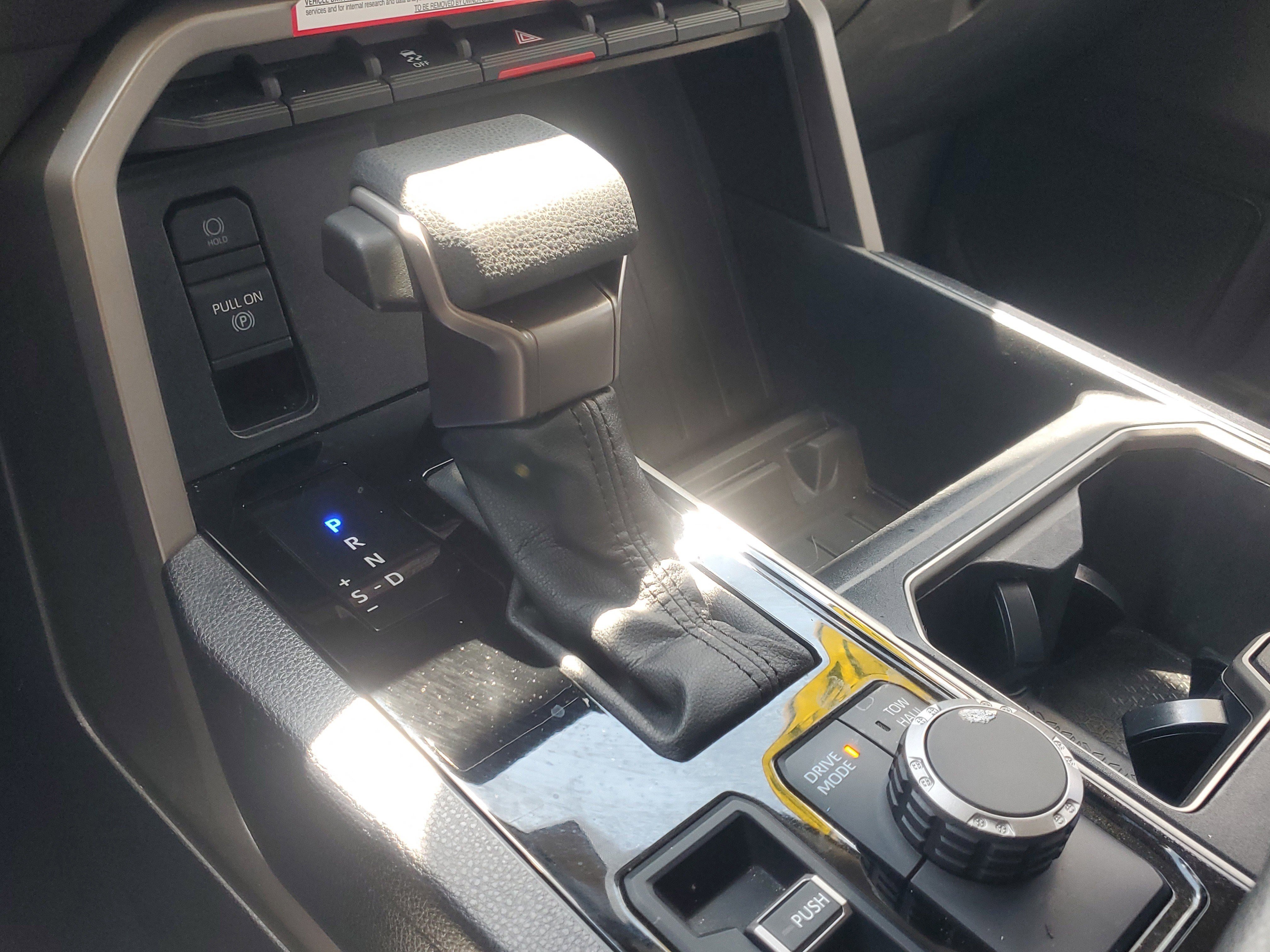 Used 2024 Ice Toyota SR5 image 28
