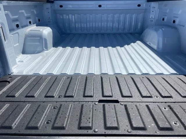 2026 GMC Sierra 1500 SLT - Photo 21
