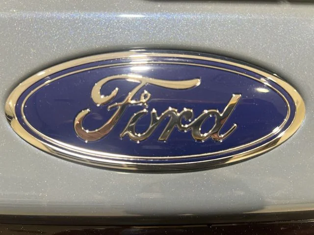 New 2026 Vapor Blue Metallic Ford Active image 29