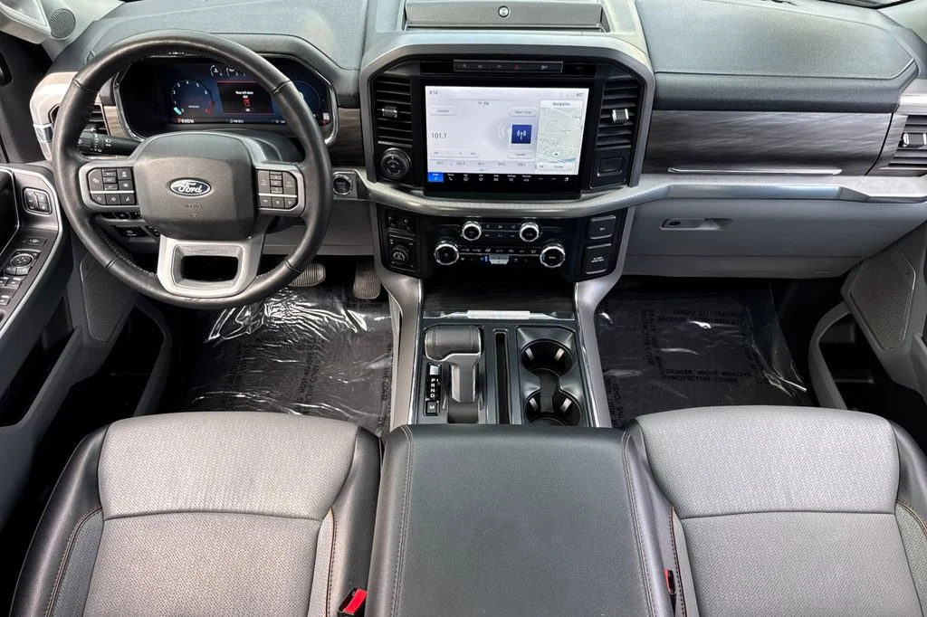 Used 2024 Blue Metallic Ford Lariat image 15